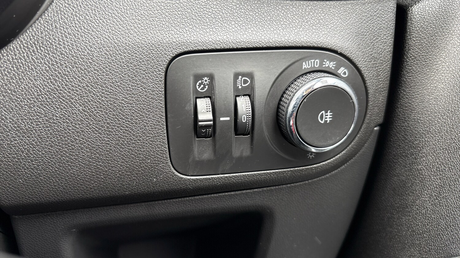 Used Vauxhall Crossland X 2020 for sale - 77707377: Photo 24