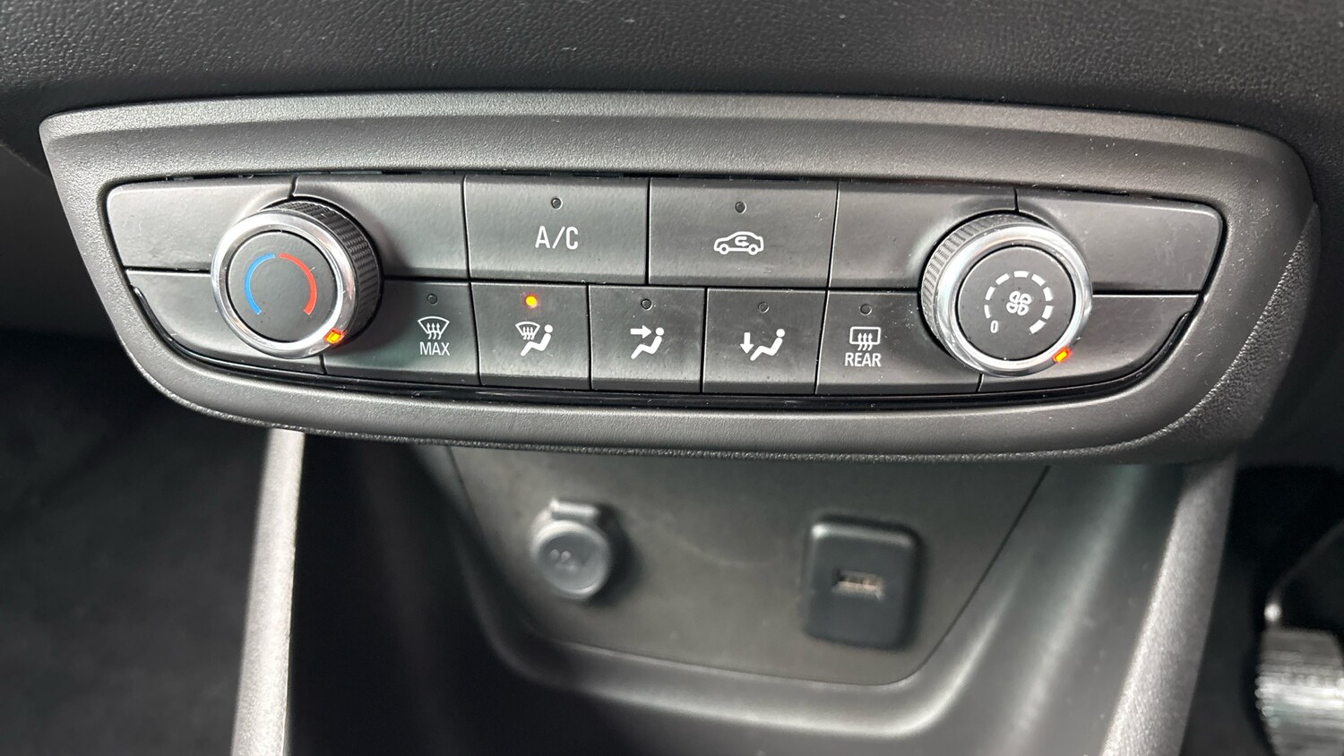 Used Vauxhall Crossland X 2020 for sale - 77707377: Photo 36