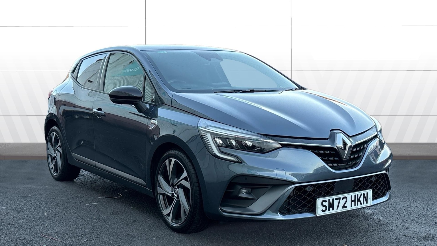 Used Renault Clio 2022 for sale - 76807424: Photo 1