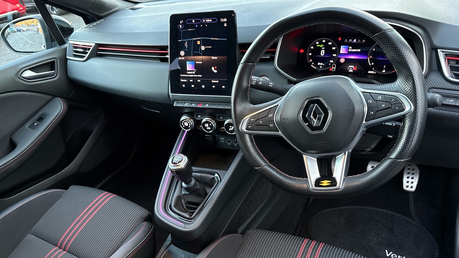 Used Renault Clio 2022 for sale - 76807424: Photo 11