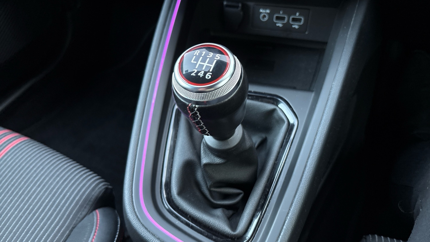 Used Renault Clio 2022 for sale - 76807424: Photo 13