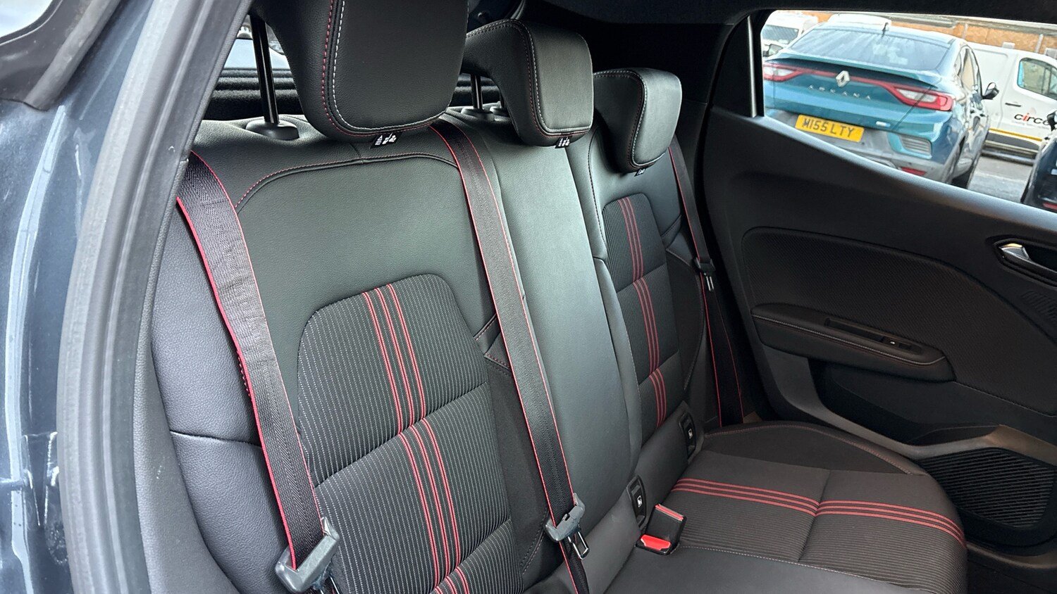 Used Renault Clio 2022 for sale - 76807424: Photo 42