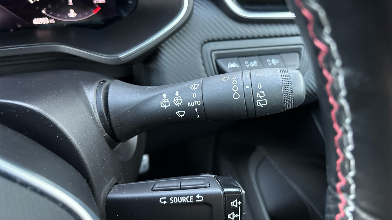 Used Renault Clio 2022 for sale - 76807424: Photo 53