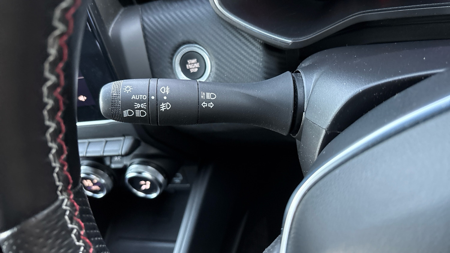 Used Renault Clio 2022 for sale - 76807424: Photo 54