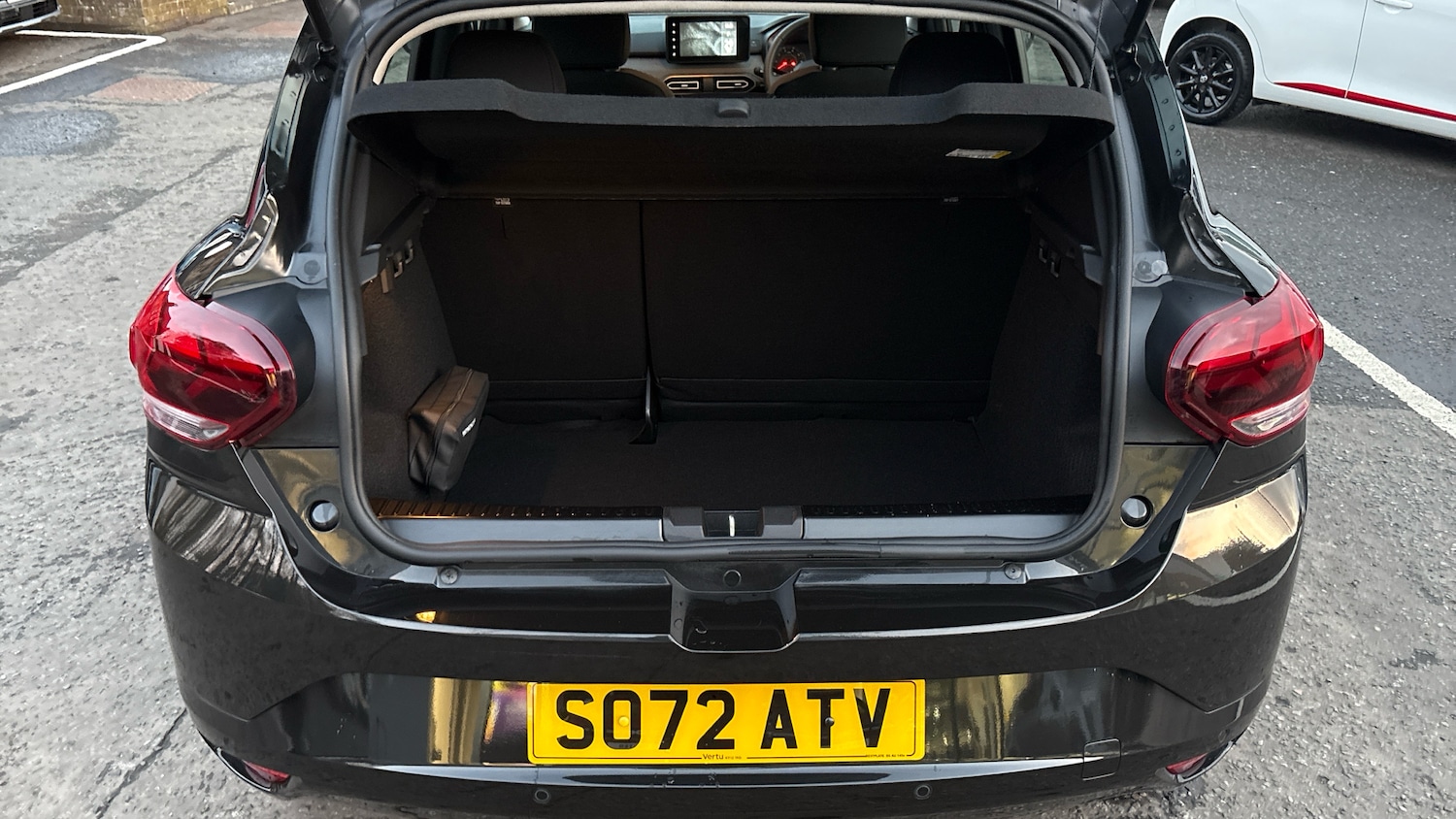 Used Dacia Sandero 2023 for sale - 77342526: Photo 4