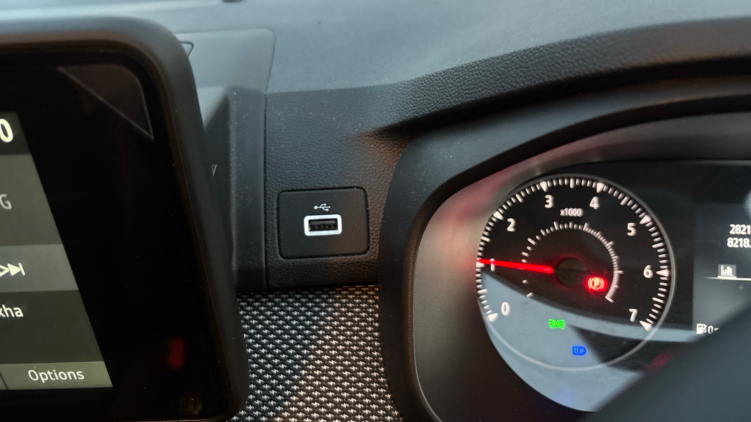 Used Dacia Sandero 2023 for sale - 77342526: Photo 48