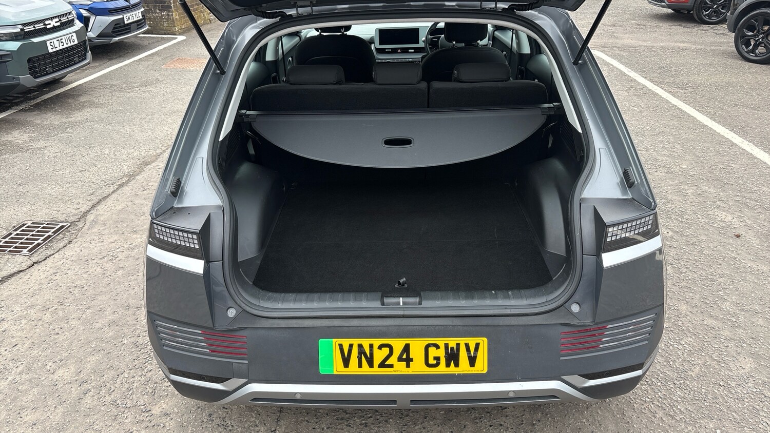 Used Hyundai IONIQ 5 2024 for sale - 78000760: Photo 4