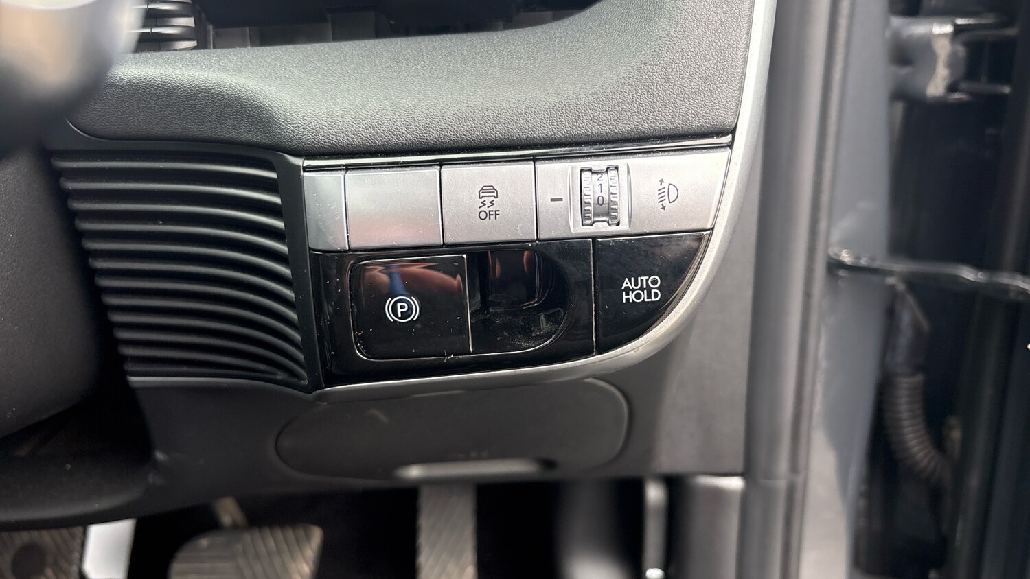 Used Hyundai IONIQ 5 2024 for sale - 78000760: Photo 40