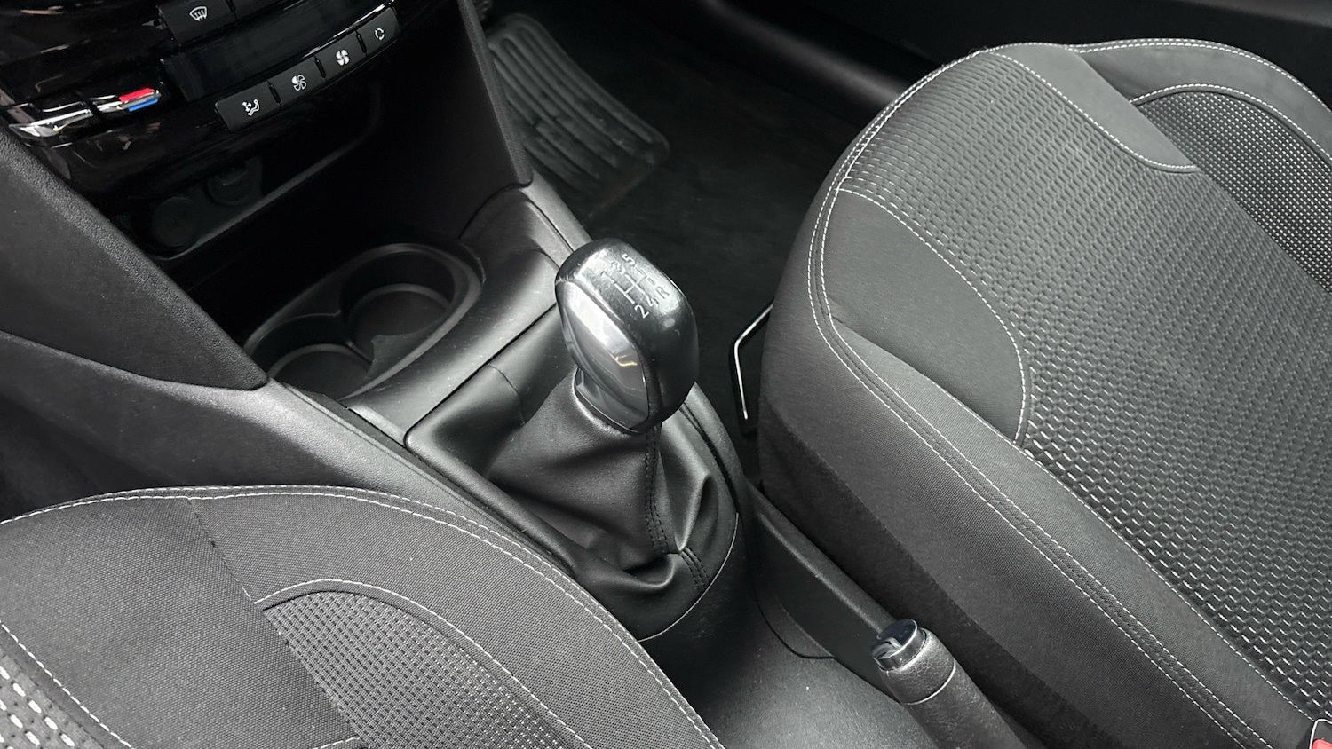 Used Peugeot 208 2019 for sale - 76554849: Photo 13