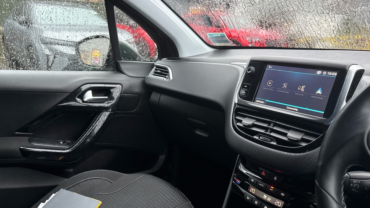 Used Peugeot 208 2019 for sale - 76554849: Photo 14