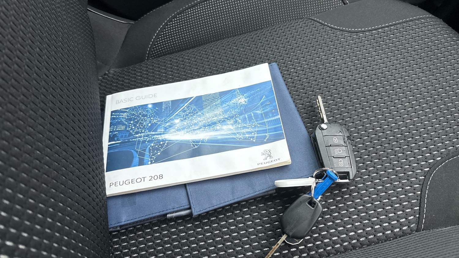 Used Peugeot 208 2019 for sale - 76554849: Photo 19