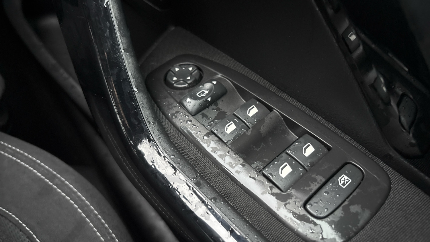 Used Peugeot 208 2019 for sale - 76554849: Photo 31