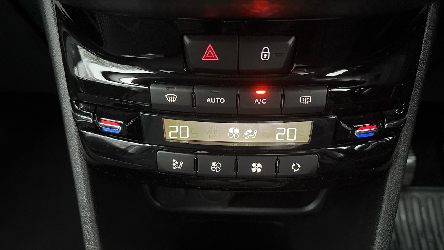 Used Peugeot 208 2019 for sale - 76554849: Photo 33