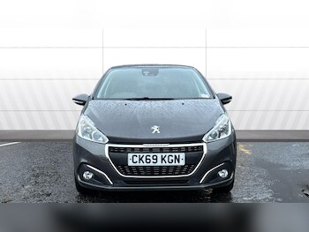 Used Peugeot 208 2019 for sale - 76554849: Photo