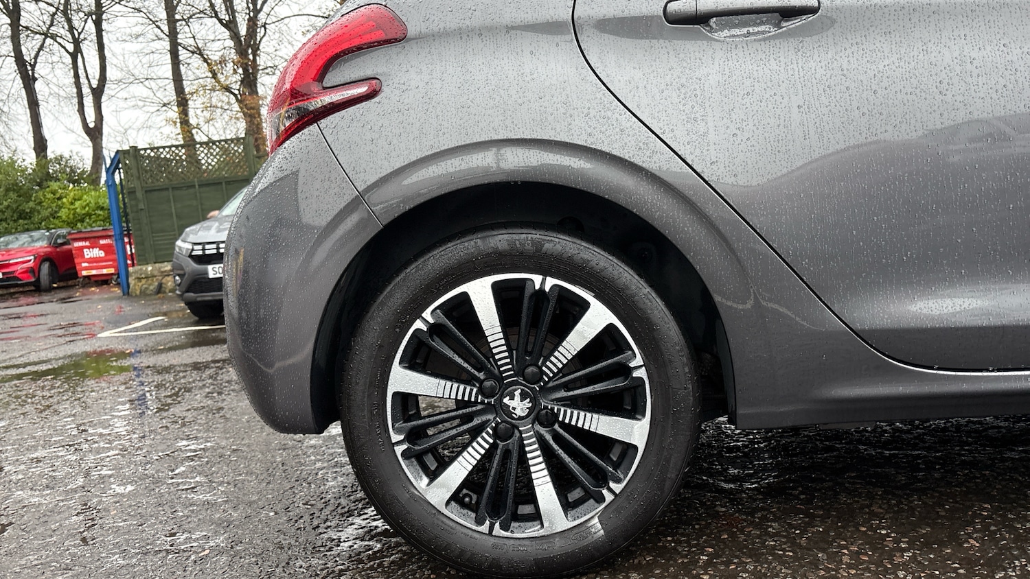 Used Peugeot 208 2019 for sale - 76554849: Photo 7