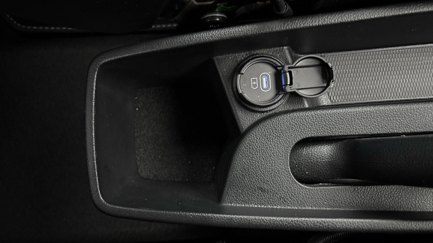 Used Hyundai i10 2025 for sale - 77023927: Photo 41