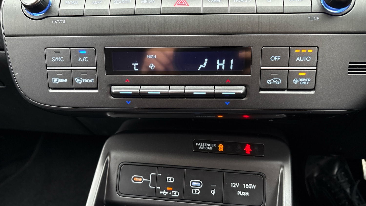 Used Hyundai KONA 2025 for sale - 76525787: Photo 32