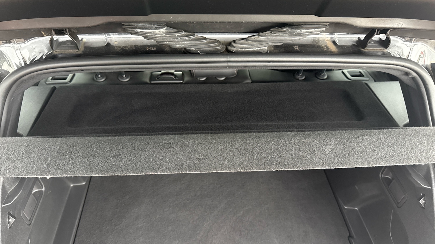 Used Peugeot 3008 2020 for sale - 77965614: Photo 36