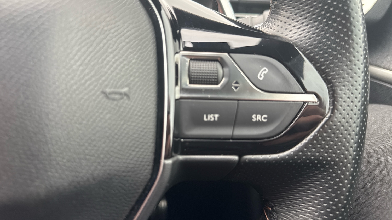Used Peugeot 3008 2020 for sale - 77965614: Photo 51