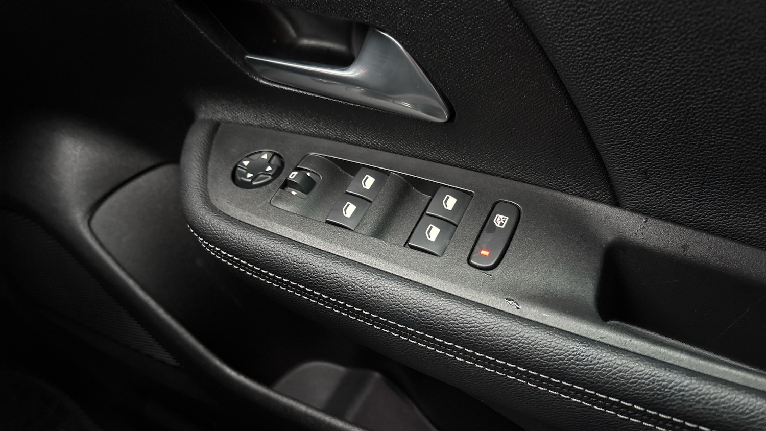 Used Vauxhall Mokka 2023 for sale - 77418227: Photo 17