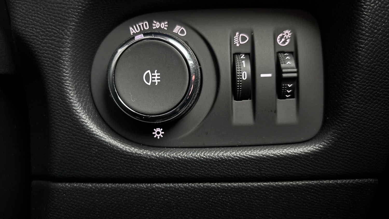 Used Vauxhall Mokka 2023 for sale - 77418227: Photo 34