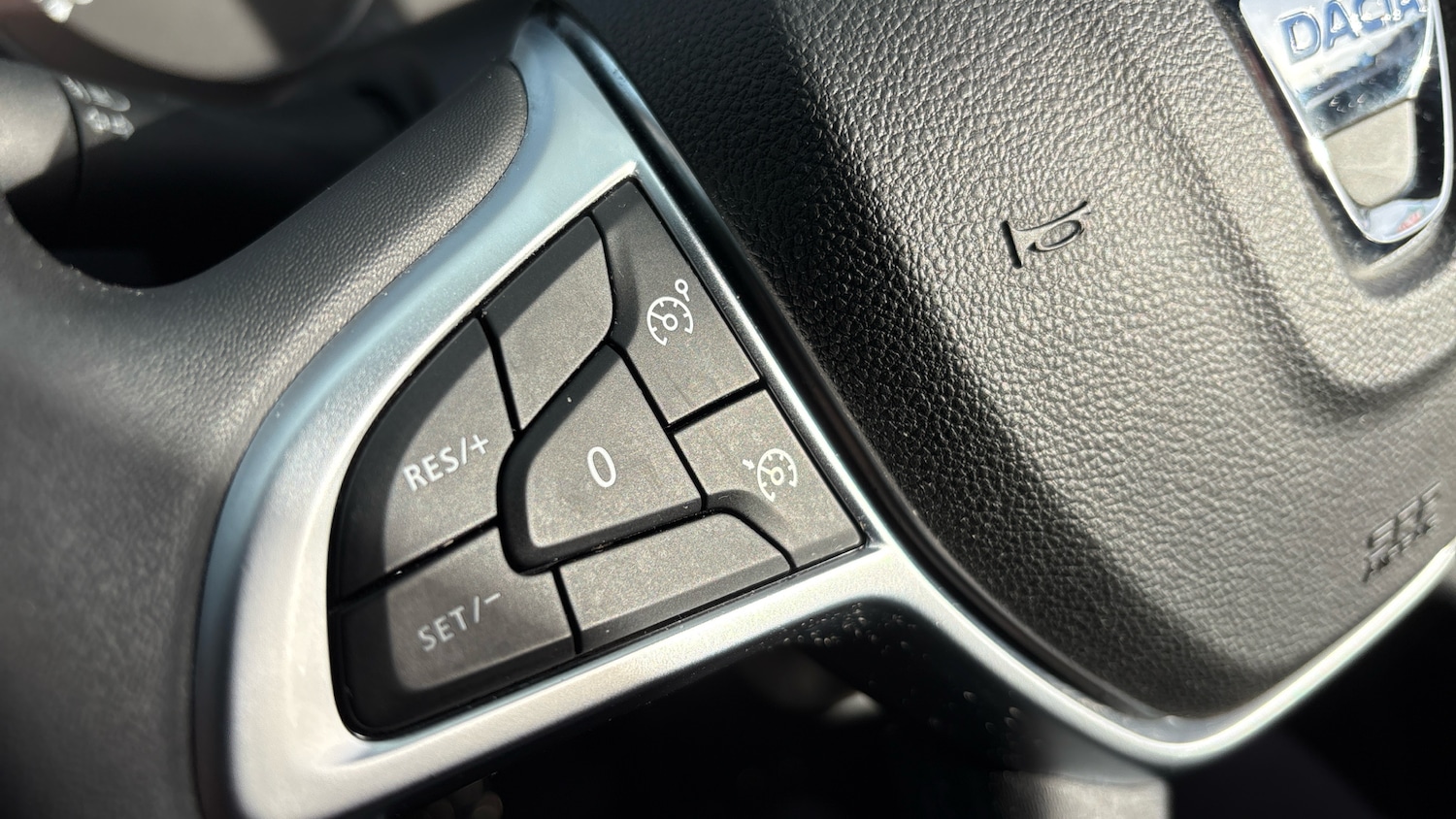 Used Dacia Duster 2022 for sale - 76444313: Photo 47