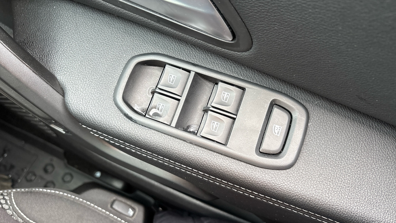 Used Dacia Duster 2022 for sale - 76444313: Photo 52