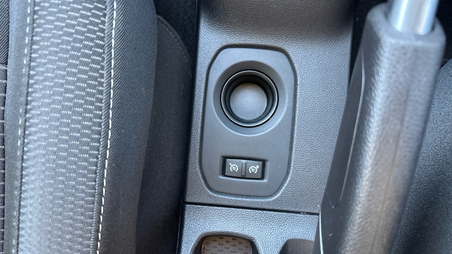 Used Dacia Duster 2019 for sale - 78025235: Photo 31