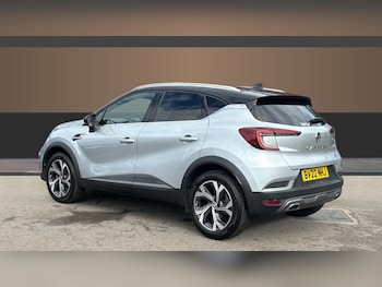 Used Renault Captur 2022 for sale - 75284473: Photo