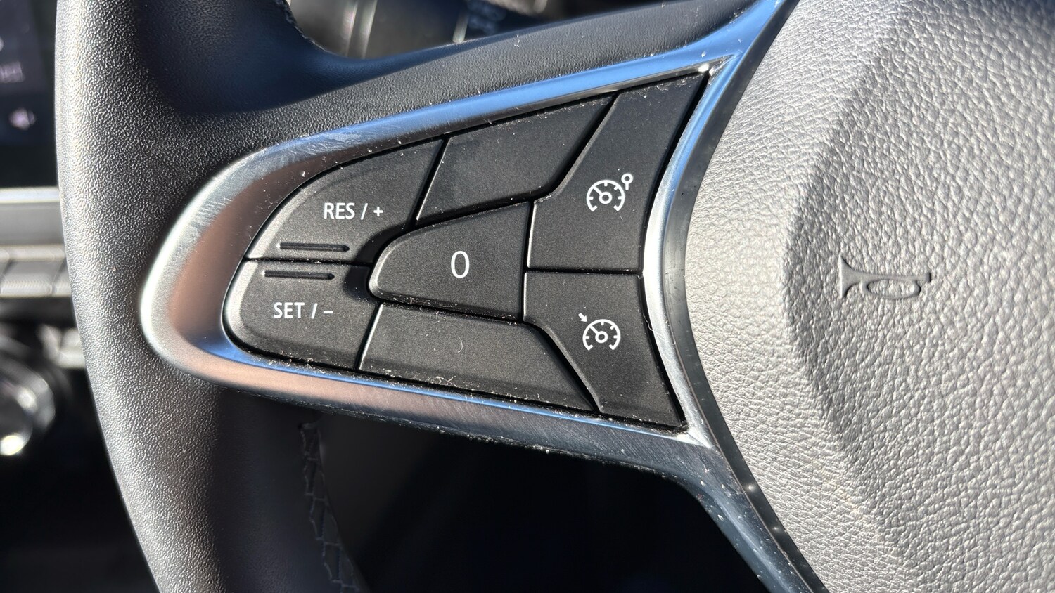 Used Renault Arkana 2023 for sale - 77733006: Photo 26