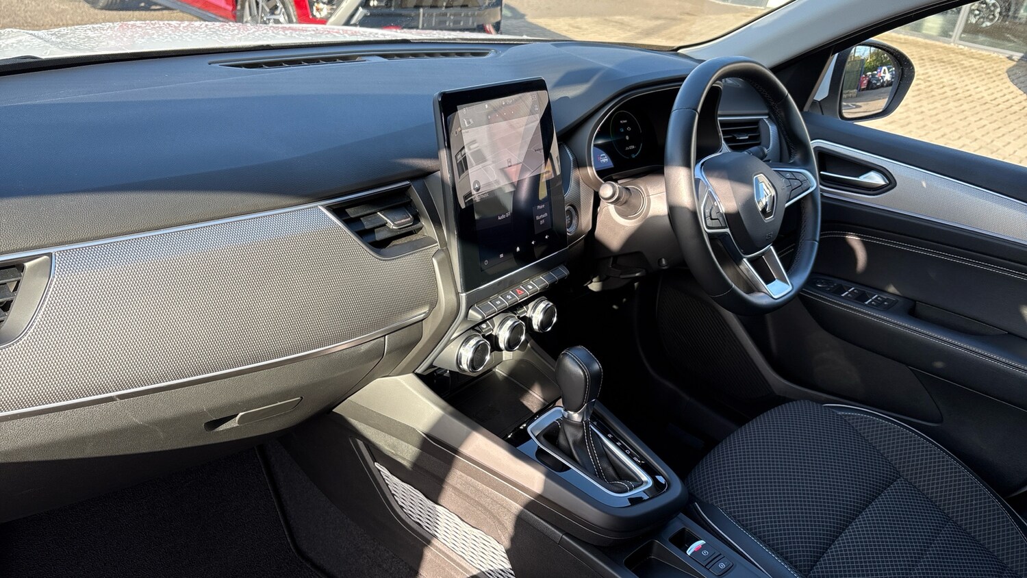 Used Renault Arkana 2023 for sale - 77733006: Photo 9