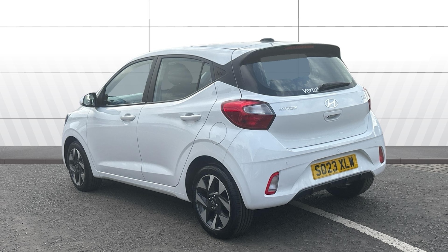 Used Hyundai i10 2023 for sale - 77759135: Photo 2