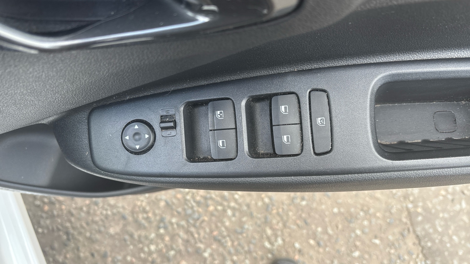 Used Hyundai i10 2023 for sale - 77759135: Photo 21