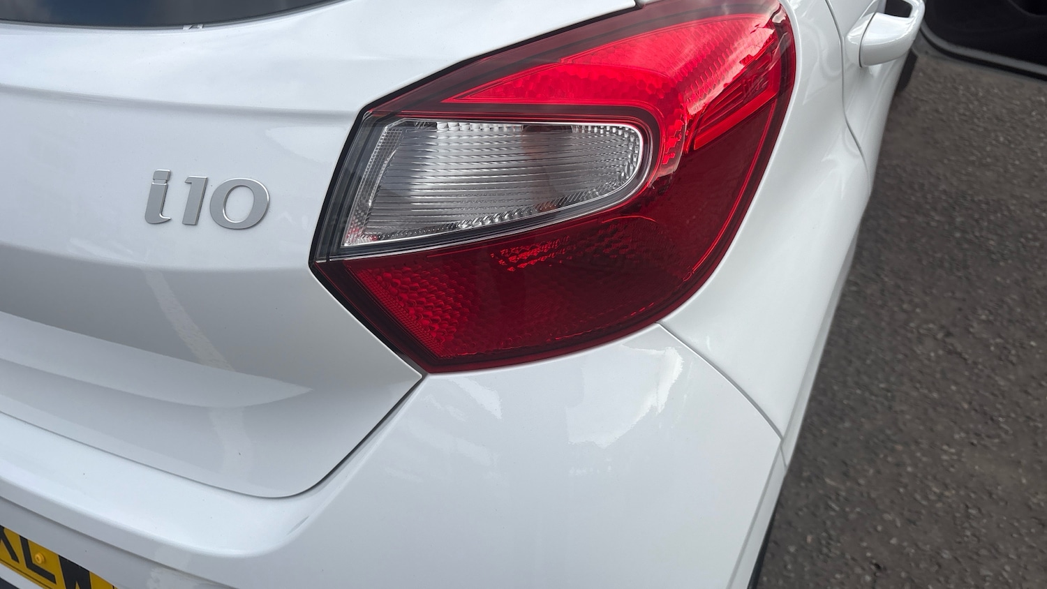 Used Hyundai i10 2023 for sale - 77759135: Photo 32