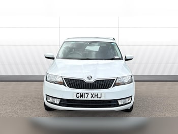 Used Skoda Rapid Spaceback 2017 for sale - 75918892: Photo