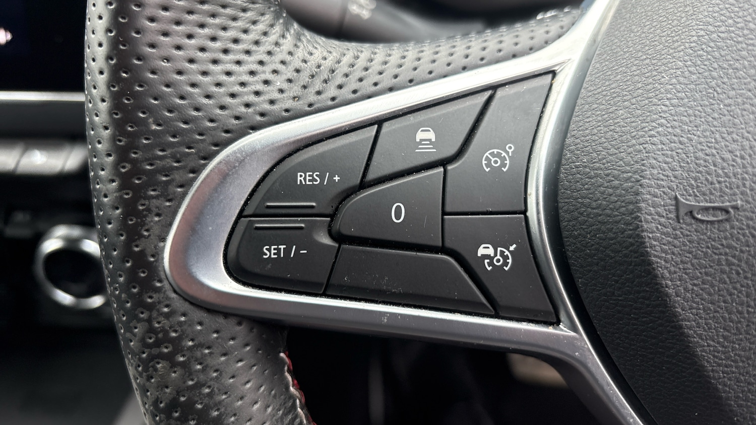 Used Renault Arkana 2022 for sale - 77812843: Photo 24