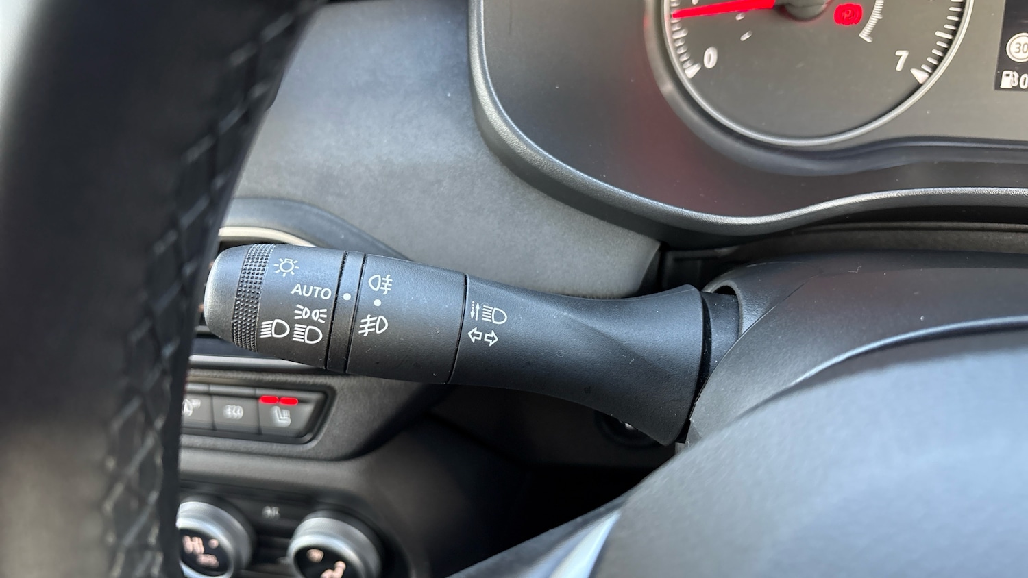 Used Dacia Jogger 2025 for sale - 77136834: Photo 46