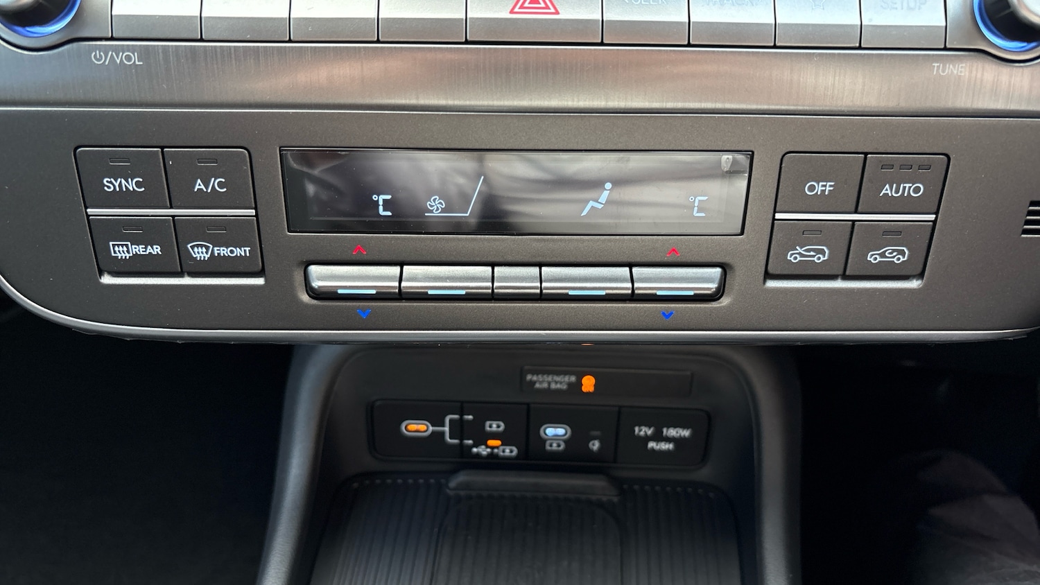 Used Hyundai KONA 2025 for sale - 76517562: Photo 31