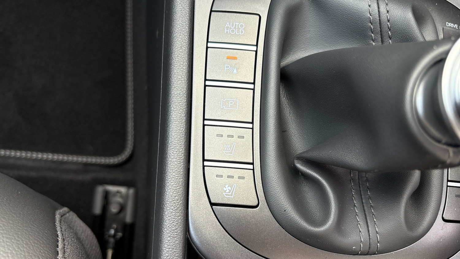 Used Hyundai KONA 2025 for sale - 76517562: Photo 36