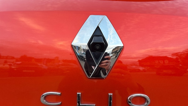 Used Renault Clio 2019 for sale - 76299243: Photo 22