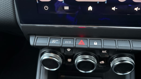 Used Renault Clio 2019 for sale - 76299243: Photo 26
