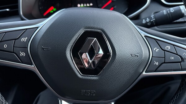 Used Renault Clio 2019 for sale - 76299243: Photo 35
