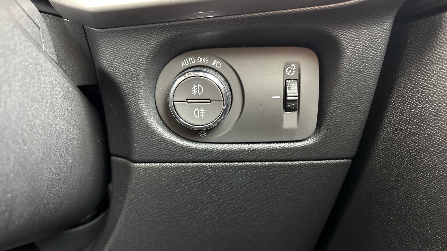 Used Vauxhall Mokka 2023 for sale - 77652929: Photo 24