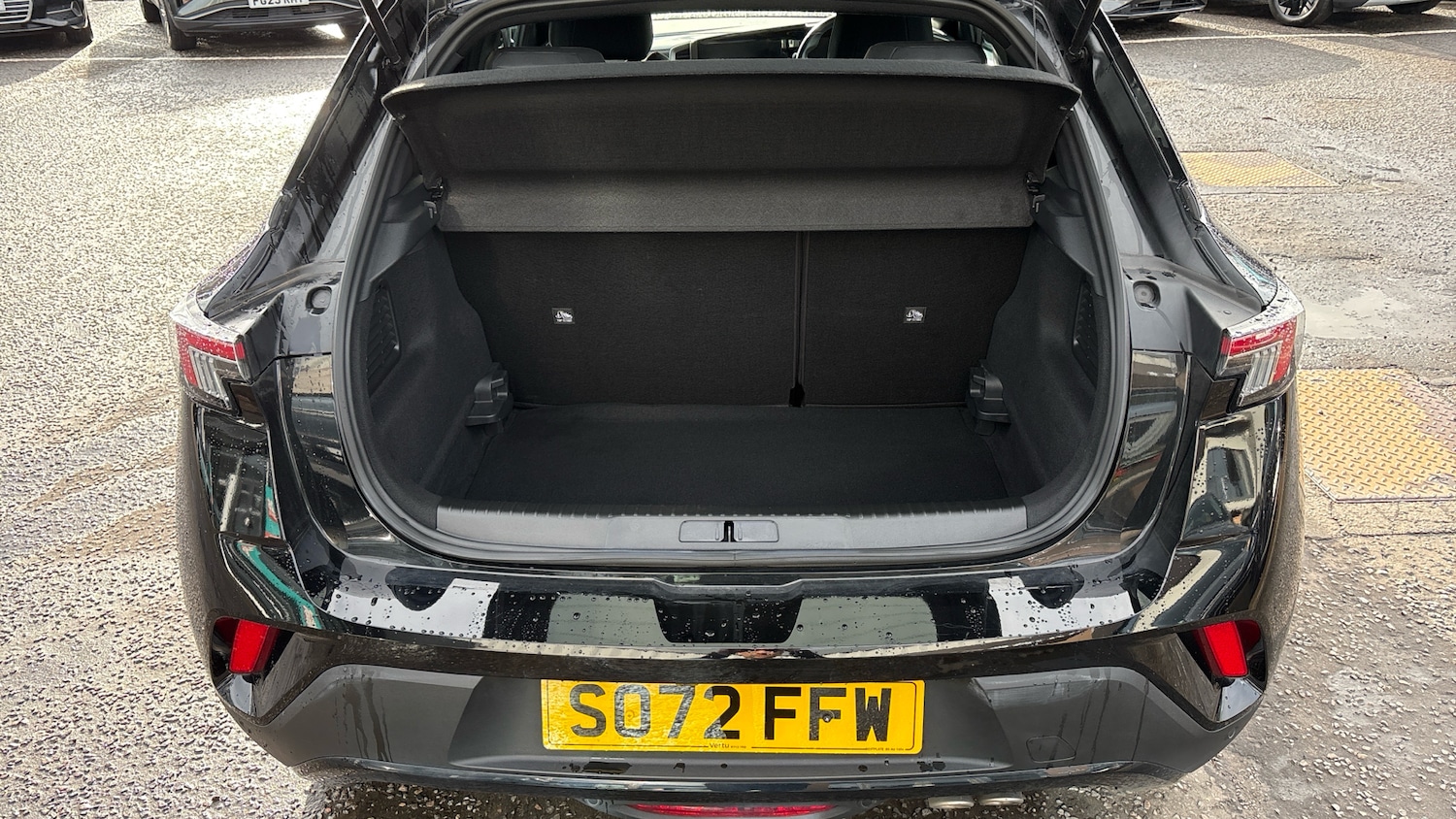 Used Vauxhall Mokka 2023 for sale - 77652929: Photo 4