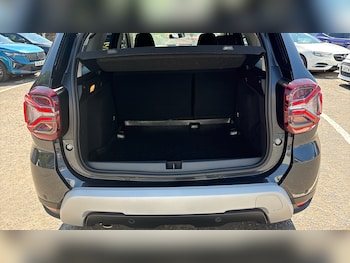 Used Dacia Duster 2022 for sale - 79150165: Photo
