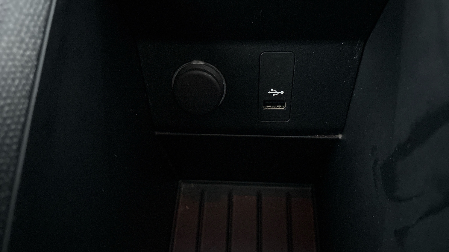 Used BMW i3 2022 for sale - 77000957: Photo 40