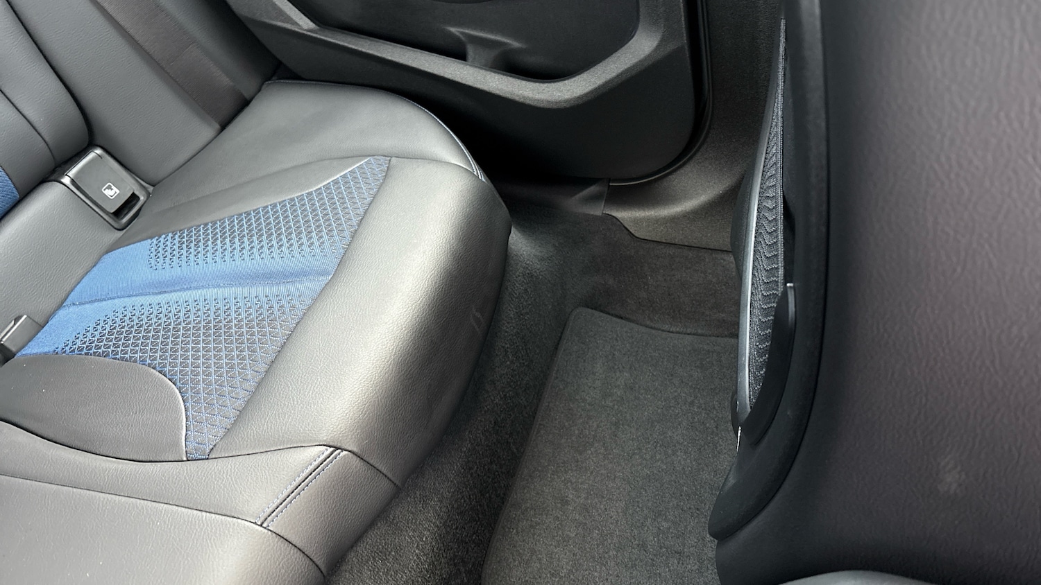 Used BMW 2 Series 2024 for sale - 77048001: Photo 50