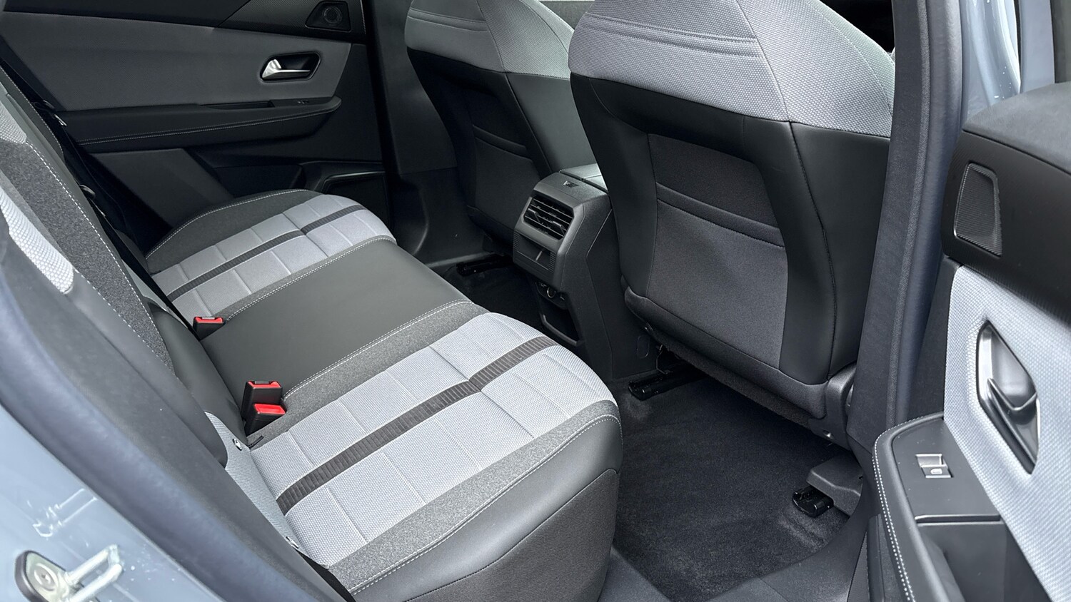 Used Vauxhall Grandland 2025 for sale - 77474596: Photo 16