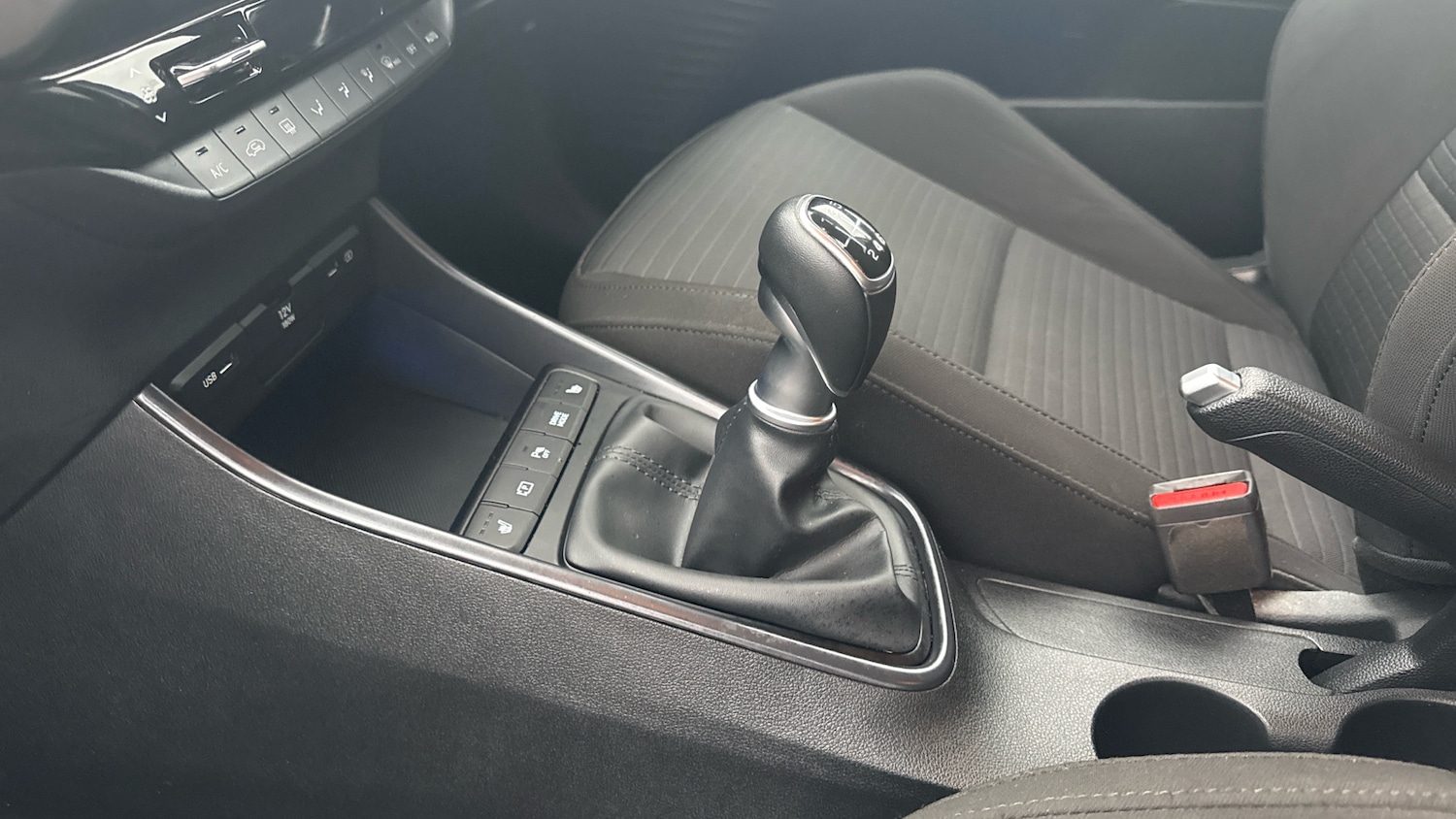 Used Hyundai i20 2022 for sale - 77420160: Photo 13