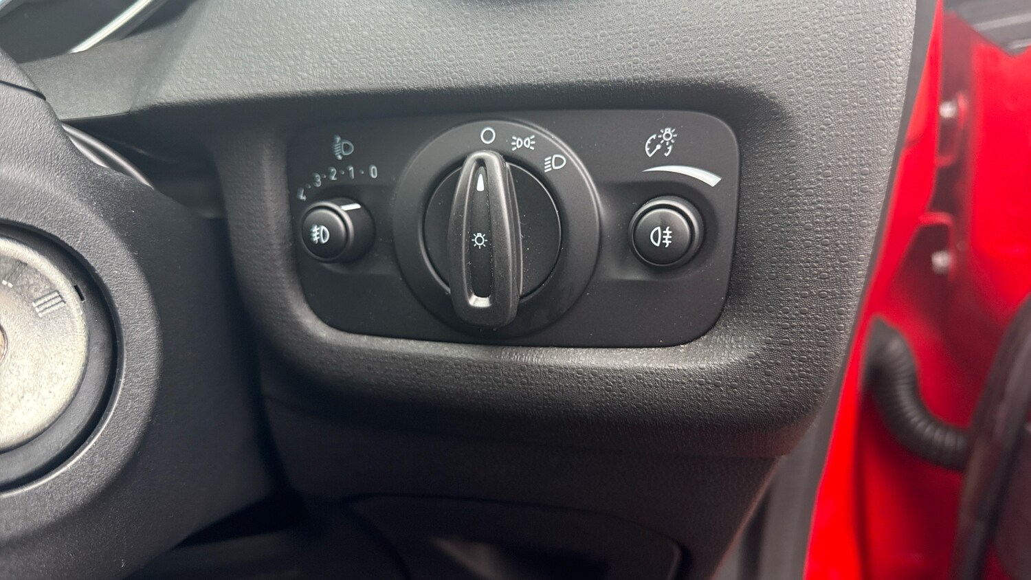 Used Ford Fiesta 2017 for sale - 77930511: Photo 36